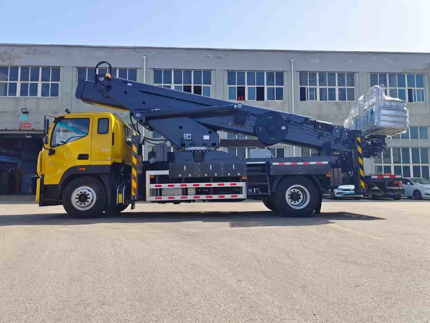 Foton 47 meter high empty vehicle operation vehicle