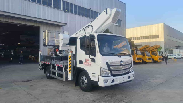 Foton 32 meter straight arm aerial work platform