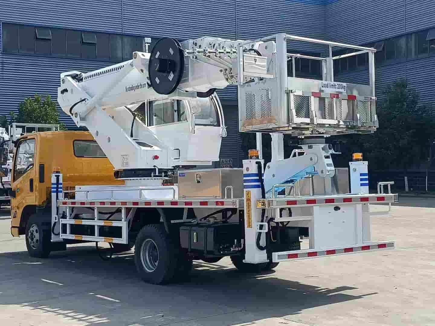 Jiangling Kairui 36m Flying Arm Aerial Work Vehicle