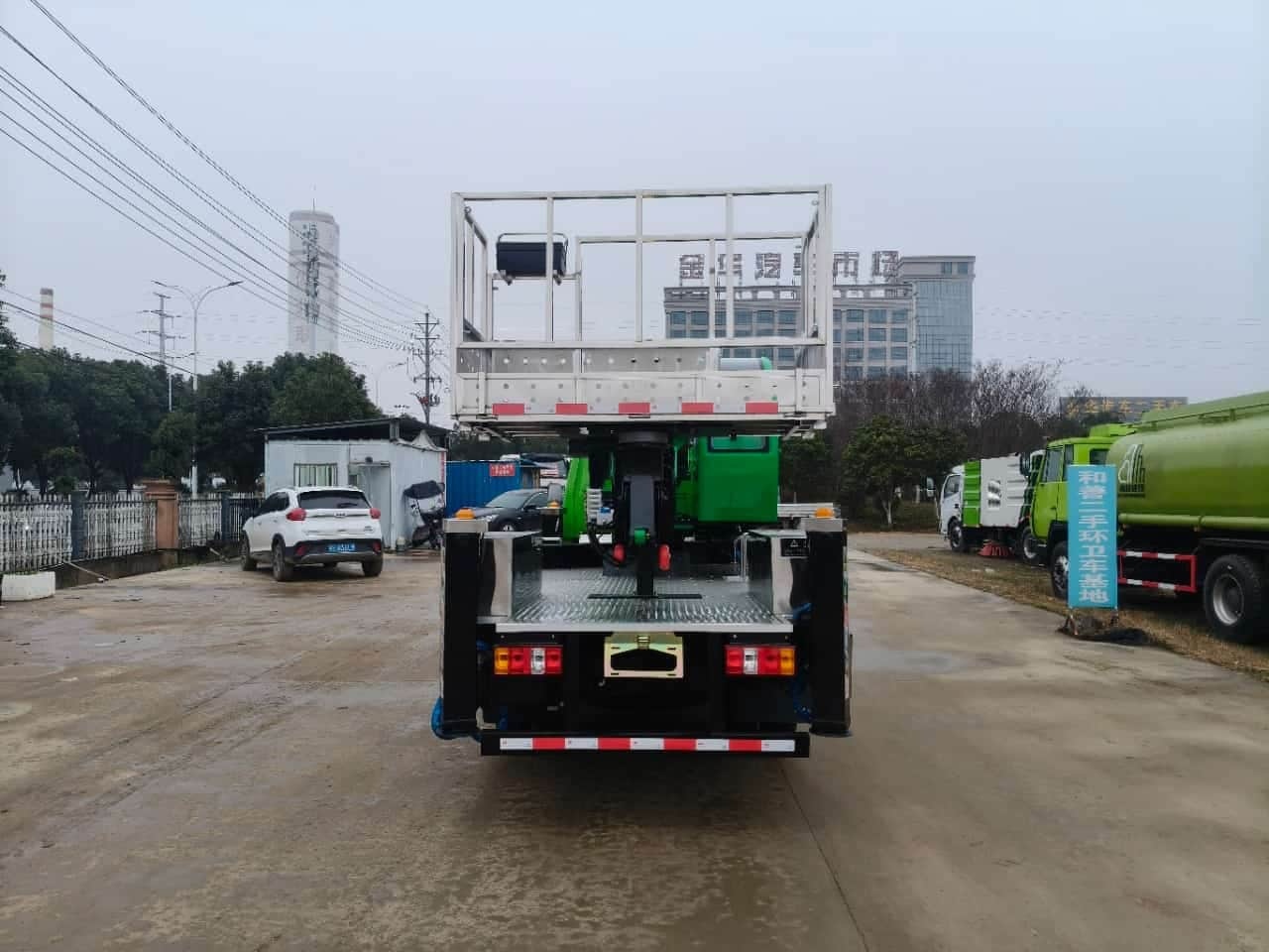 Jiangling Shunda high-altitude operation vehicle