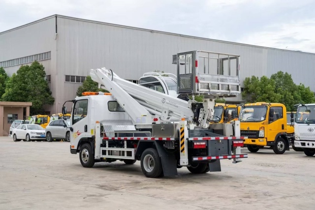FAW 18 meter straight arm aerial work platform
