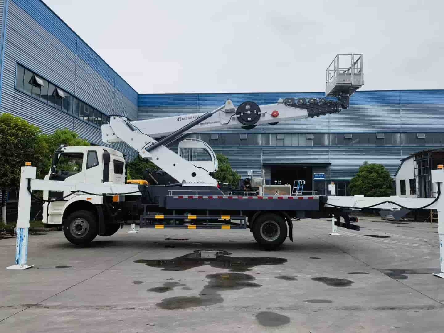 FAW 45 meter aerial work platform