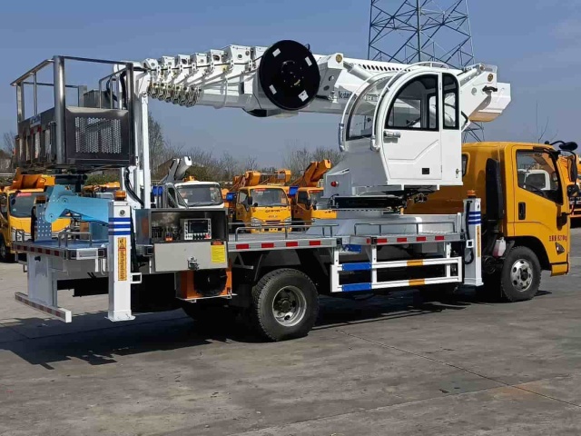 Jiangling Kairui 36m Flying Arm Aerial Work Vehicle