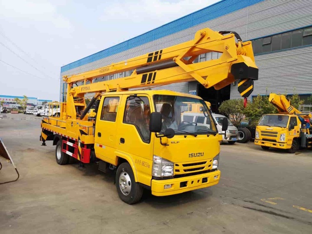 Isuzu 4X2 18.5-meter articulated aerial work platform