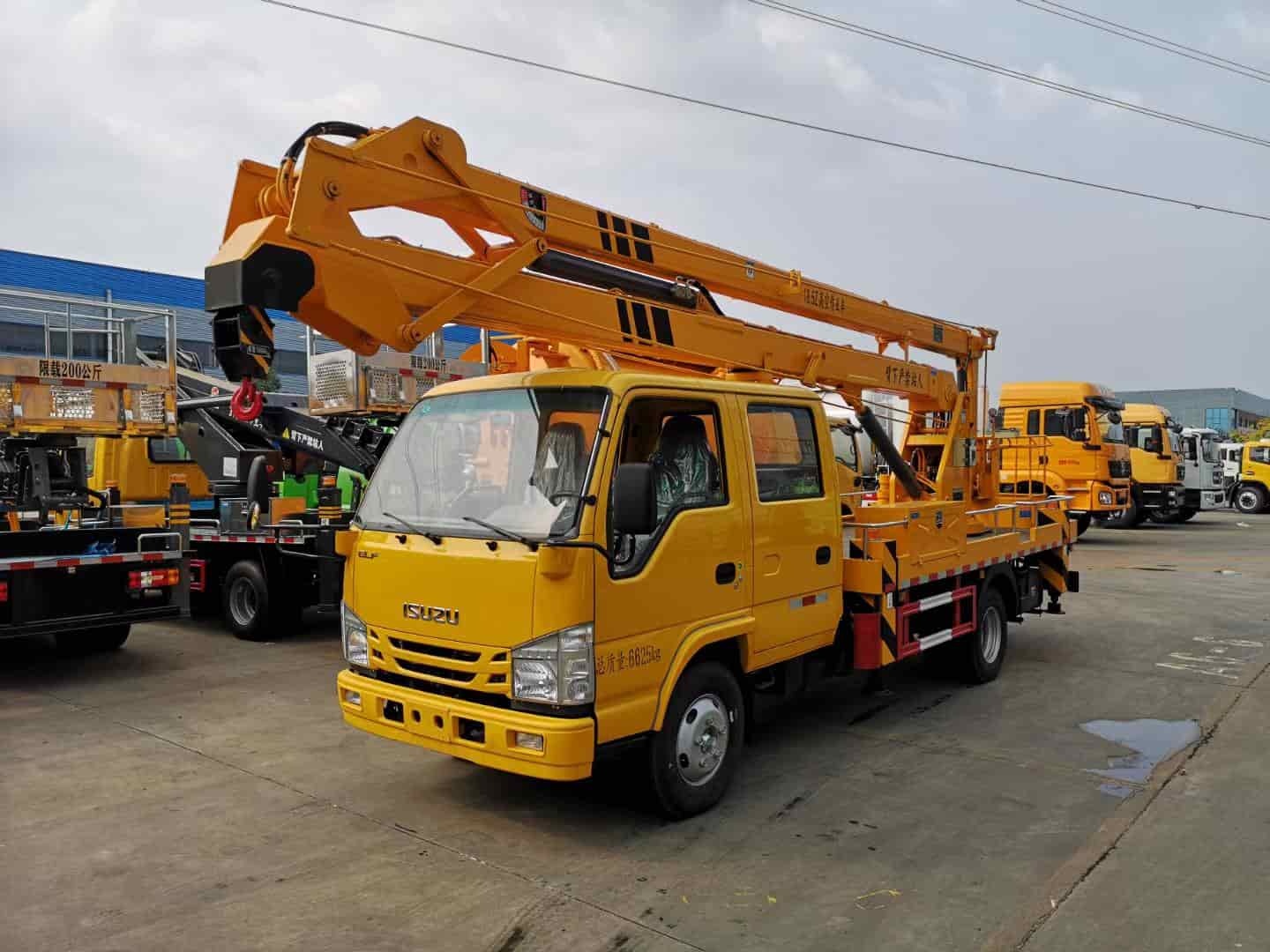 Isuzu 4X2 18.5-meter articulated aerial work platform