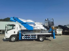 Isuzu 30 meter aerial work vehicle