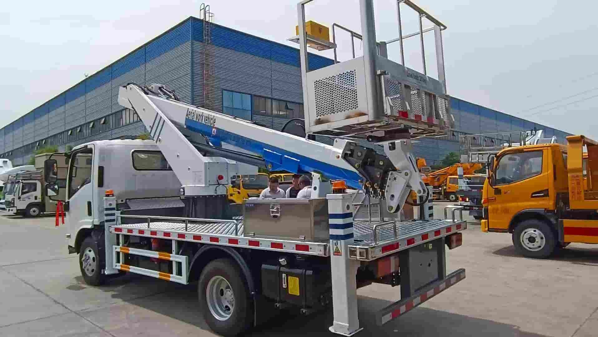 Isuzu 23 meter aerial work vehicle