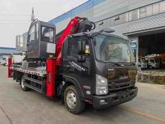 Isuzu 36 meter aerial work vehicle