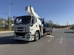 Isuzu 45 meter aerial work platform