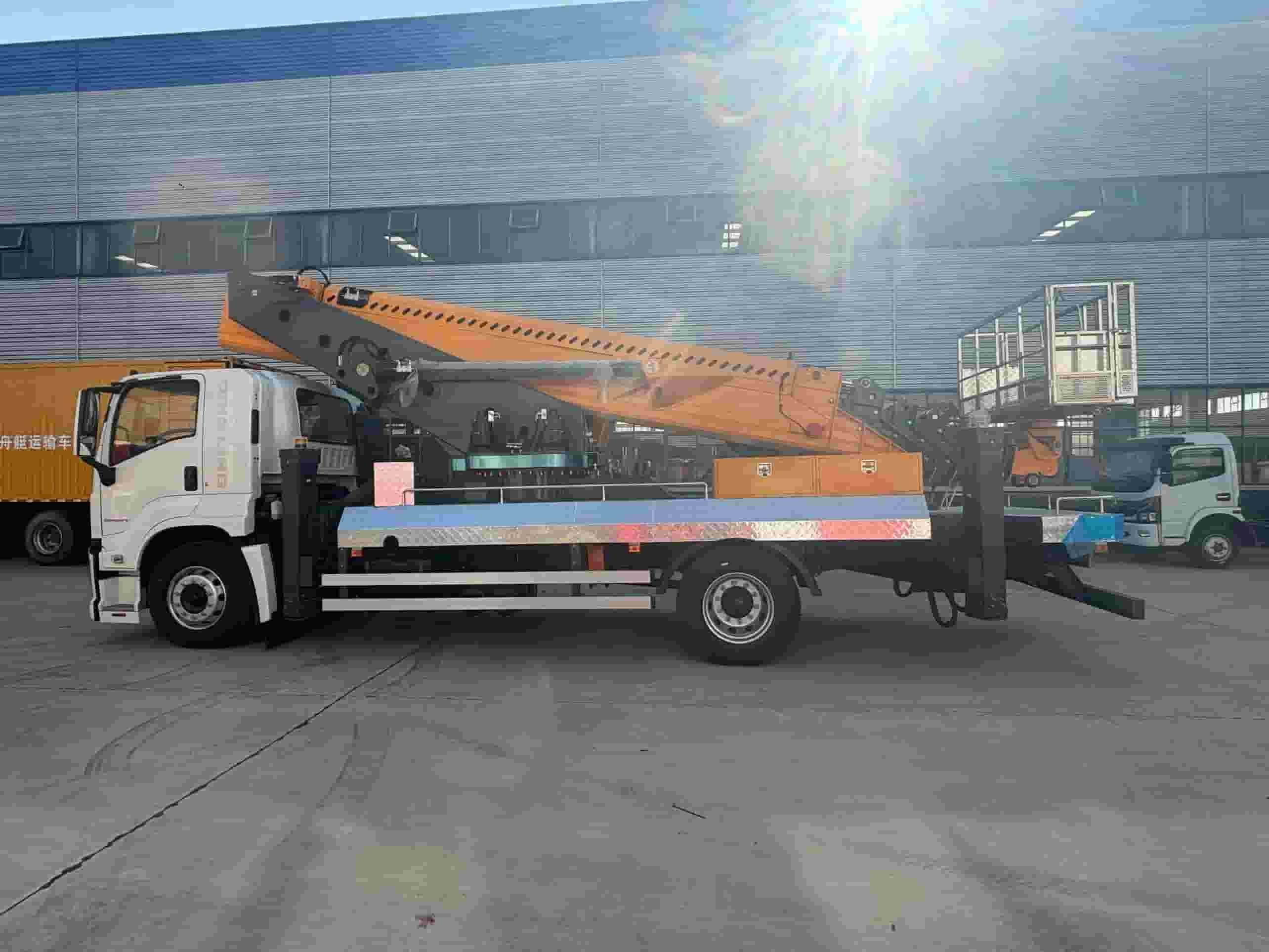 Isuzu 45 meter aerial work platform
