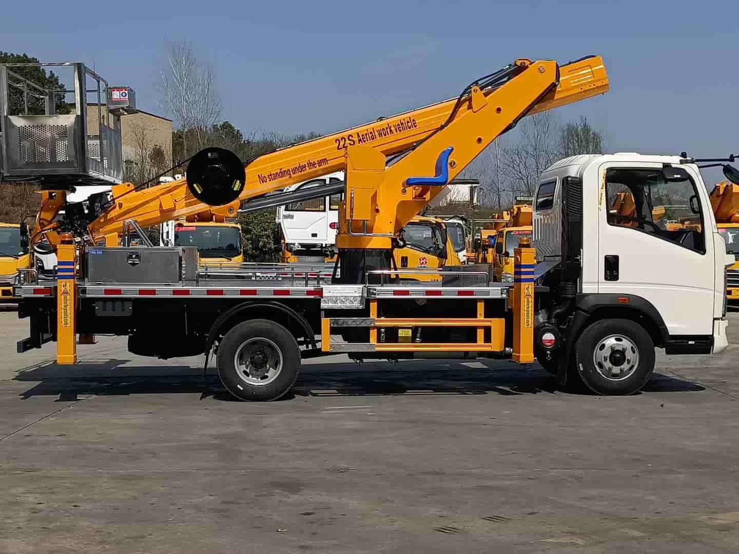 Heavy Truck 22m Aerial Work Vehicle