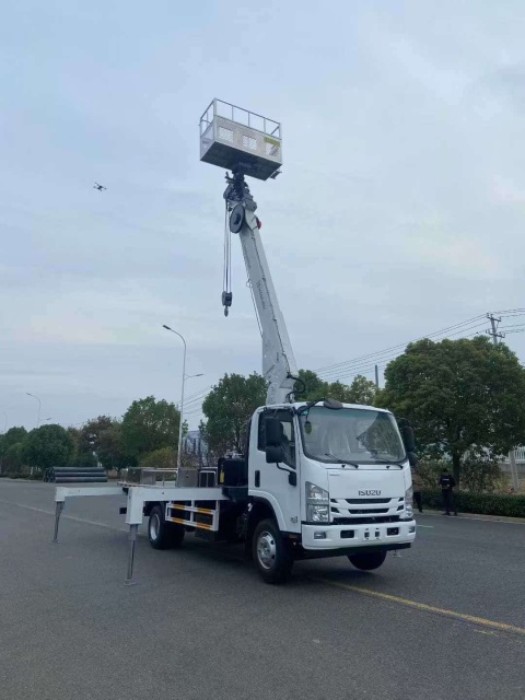 Isuzu Triple-in-One Multi-functional Aerial Work Vehicle