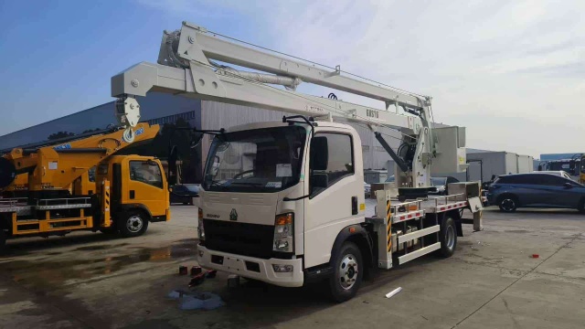 Heavy Truck 16m Folding Arm Aerial Work Platform