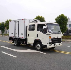 Heavy duty double row refrigerated truck