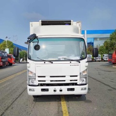 Isuzu KV600 5.2-meter refrigerated truck