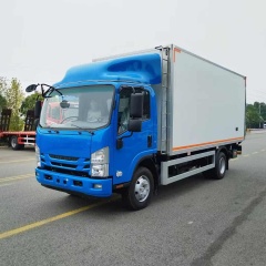 Isuzu KV600 insulated car with hydraulic tailboard