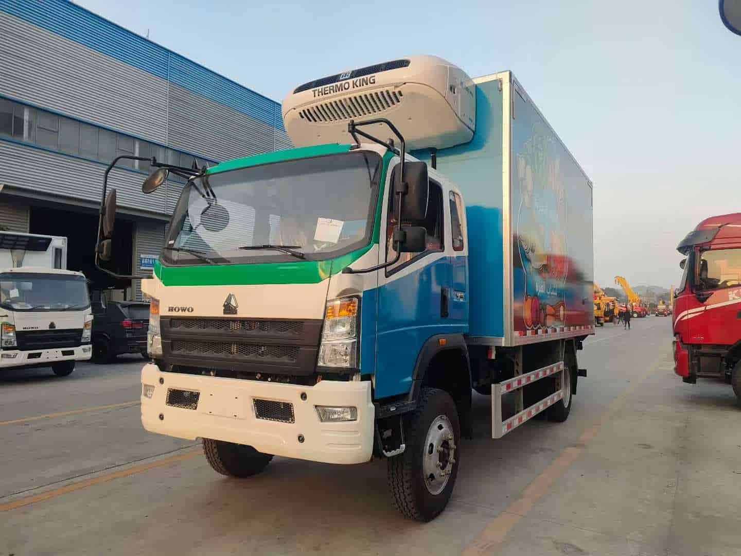 Heavy duty T880Pro refrigerated truck