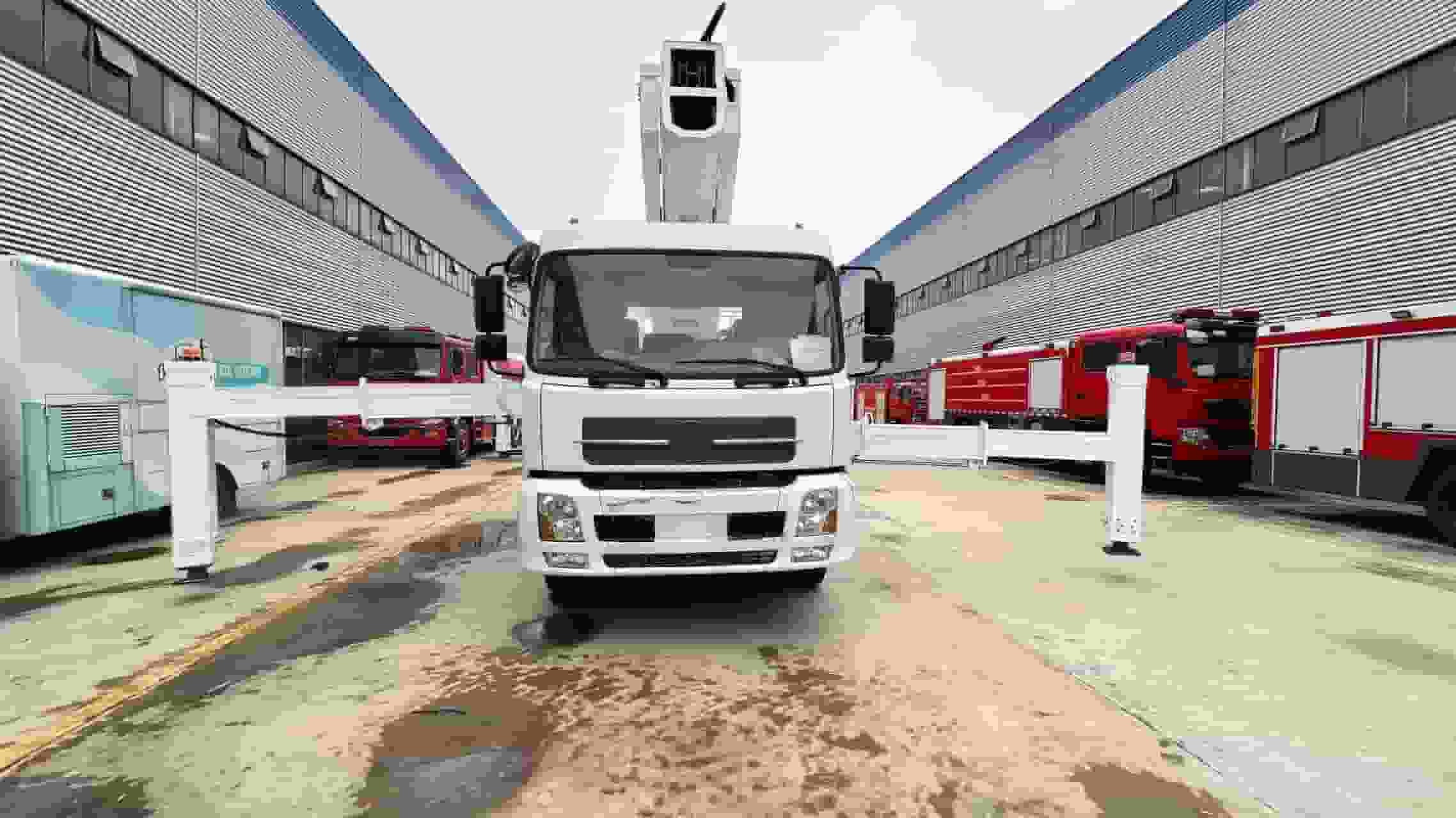 Dongfeng 55m aerial work platform