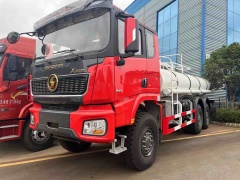 SHACMAN Fresh Milk Transport Vehicle