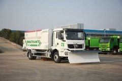 SHACMAN H3000 Four in One Snow Removal Vehicle