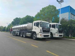 Semi trailer fresh milk transport truck