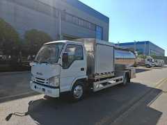 Isuzu 4×2 Fresh Milk Refrigerated Truck