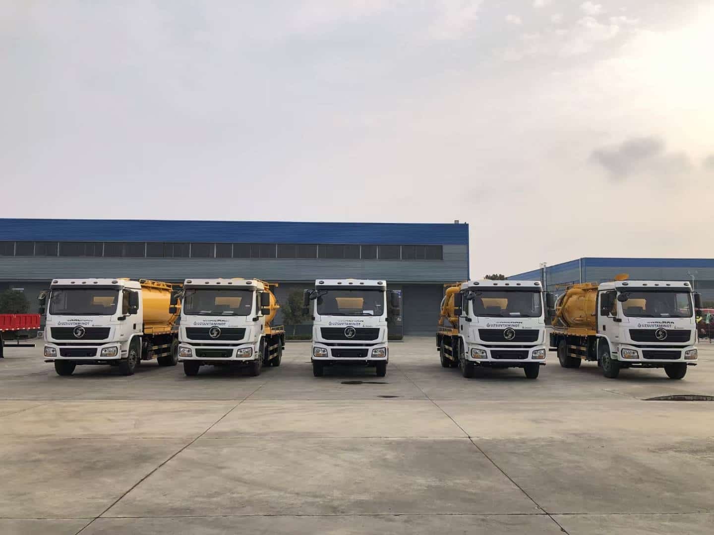 Shacman L3000 4×2 Cleaning and Vacuum Truck
