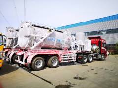 Three axle suction tank trailer