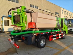 Isuzu 6-Cubic Meter Cleaning and Suction Truck