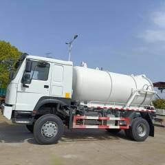 Heavy Duty Truck HOWO four-wheel drive sewage suction truck