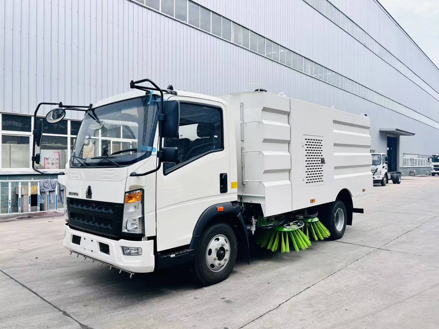 Heavy Truck HOWO Light Truck Road Sweeper