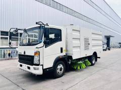 Heavy Truck HOWO Light Truck Road Sweeper