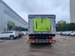 Dongfeng Tianjin washing and sweeping vehicle