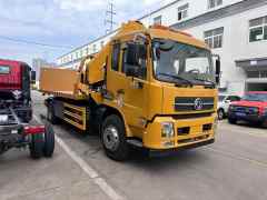 Dongfeng Tianjin Rescue Vehicle with Folding Crane