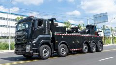 Isuzu lifting joint clearance vehicle