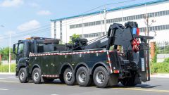Isuzu lifting joint clearance vehicle