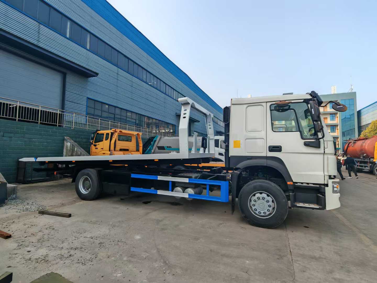 Heavy Duty Truck HOWO 10 ton Heavy duty Obstacle Clearing Vehicle