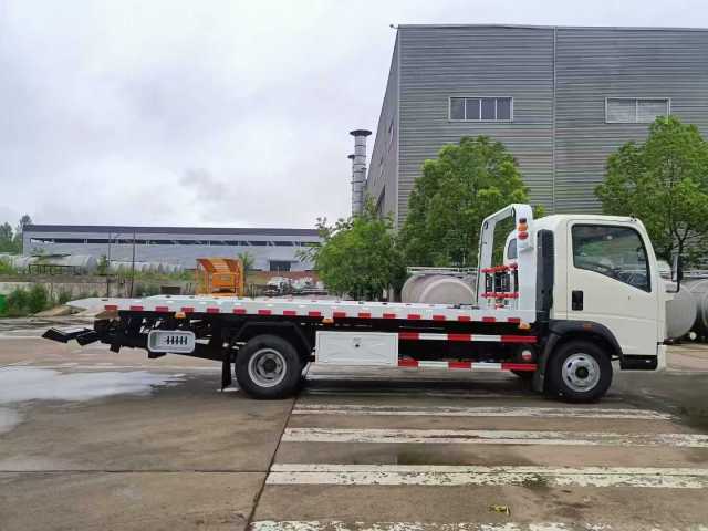 Heavy Duty Truck HOWO Light Truck Clearance Vehicle