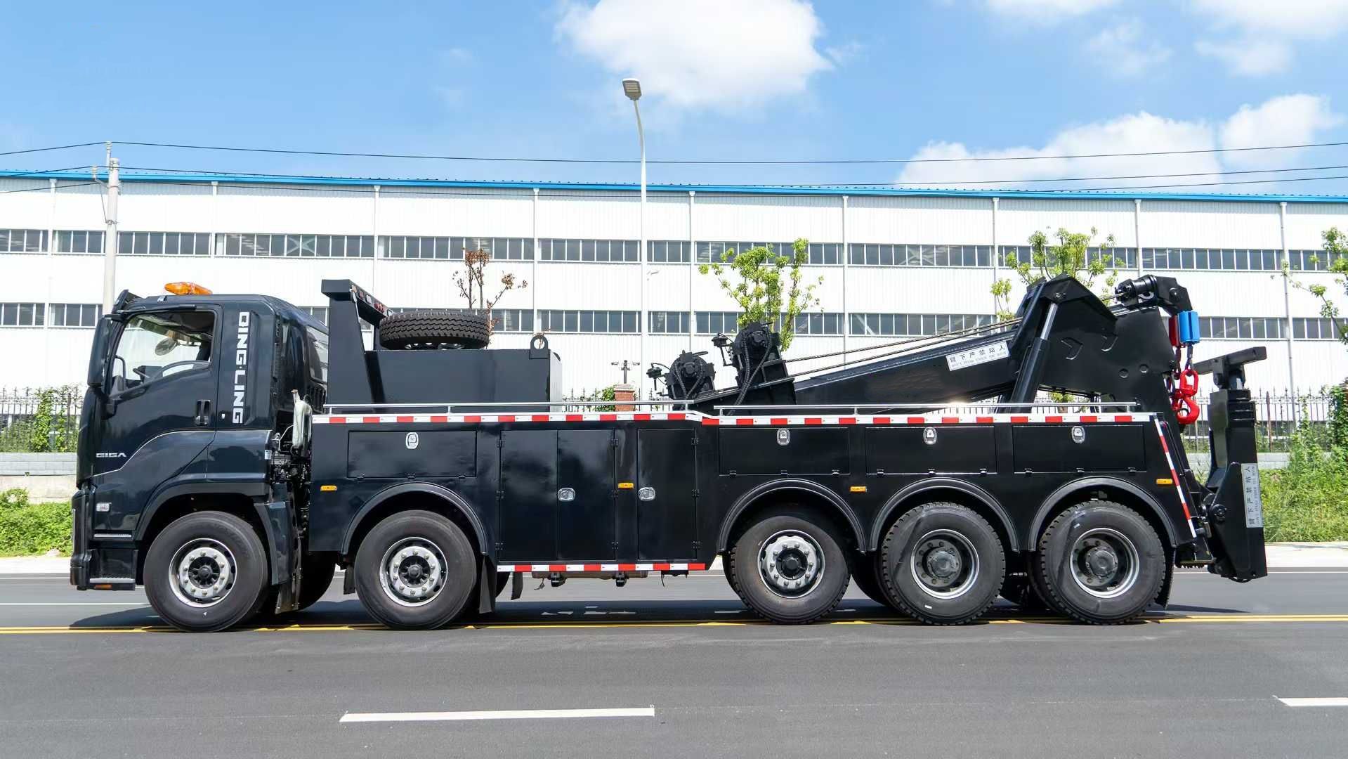 Isuzu lifting joint clearance vehicle