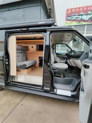 26 Black Heavy-Duty Pioneer Officer Short Axle Low Roof with Rooftop Tent Camping Vehicle