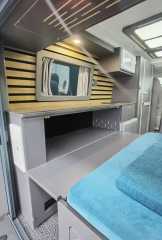 Heavy Duty Truck Pioneer Official Short Shaft Low Top Lift 4 Seats