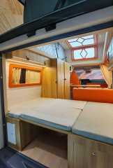 Heavy Truck Pioneer Official Short Axle Low Top Up Camping Vehicle