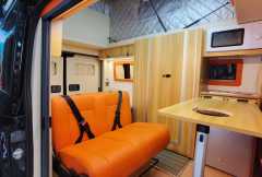 Heavy Truck Pioneer Official Short Axle Low Top Up Camping Vehicle