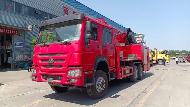 Shacman 36-meter-high aerial fire truck