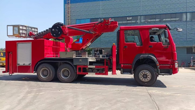 Shacman 36-meter-high aerial fire truck