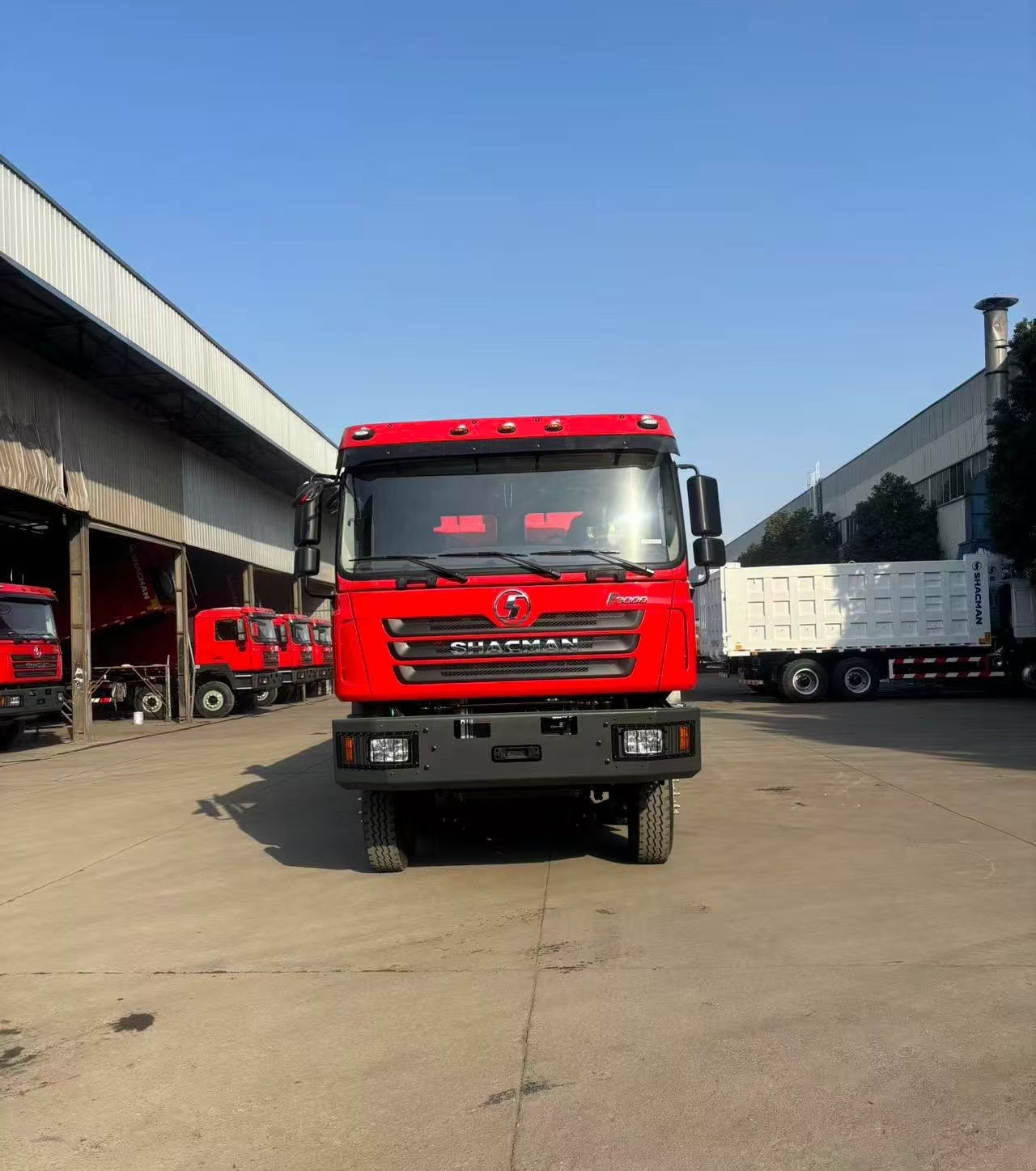 SHACMAN F3000 8×4 Dump Truck