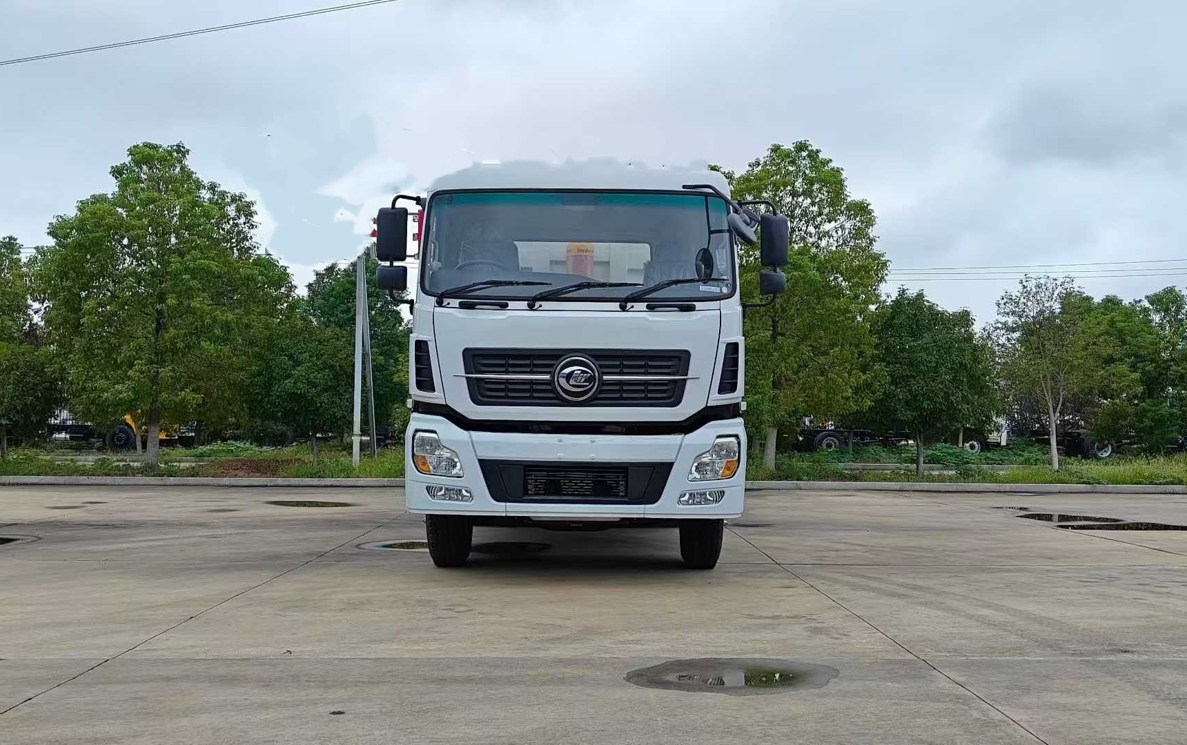 Cheng Li brand right-hand drive 6 × 4 dump truck