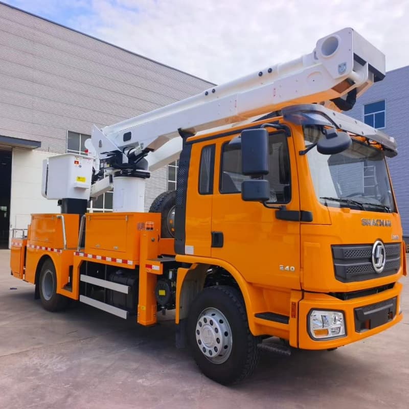 Customized mixed arm 20 meter 69KV insulated bucket arm truck