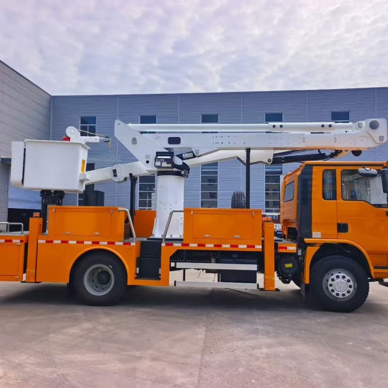 Customized mixed arm 20 meter 69KV insulated bucket arm truck