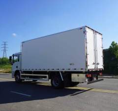 Shacman Delong L3000 Refrigerated Truck